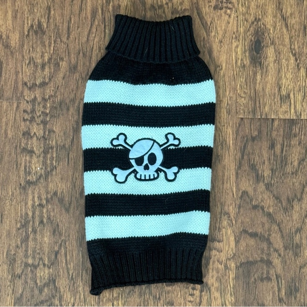 Dog🐾Pet ☠️ Striped Sweater